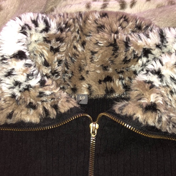 Faux fur sweater - Picture 2 of 4